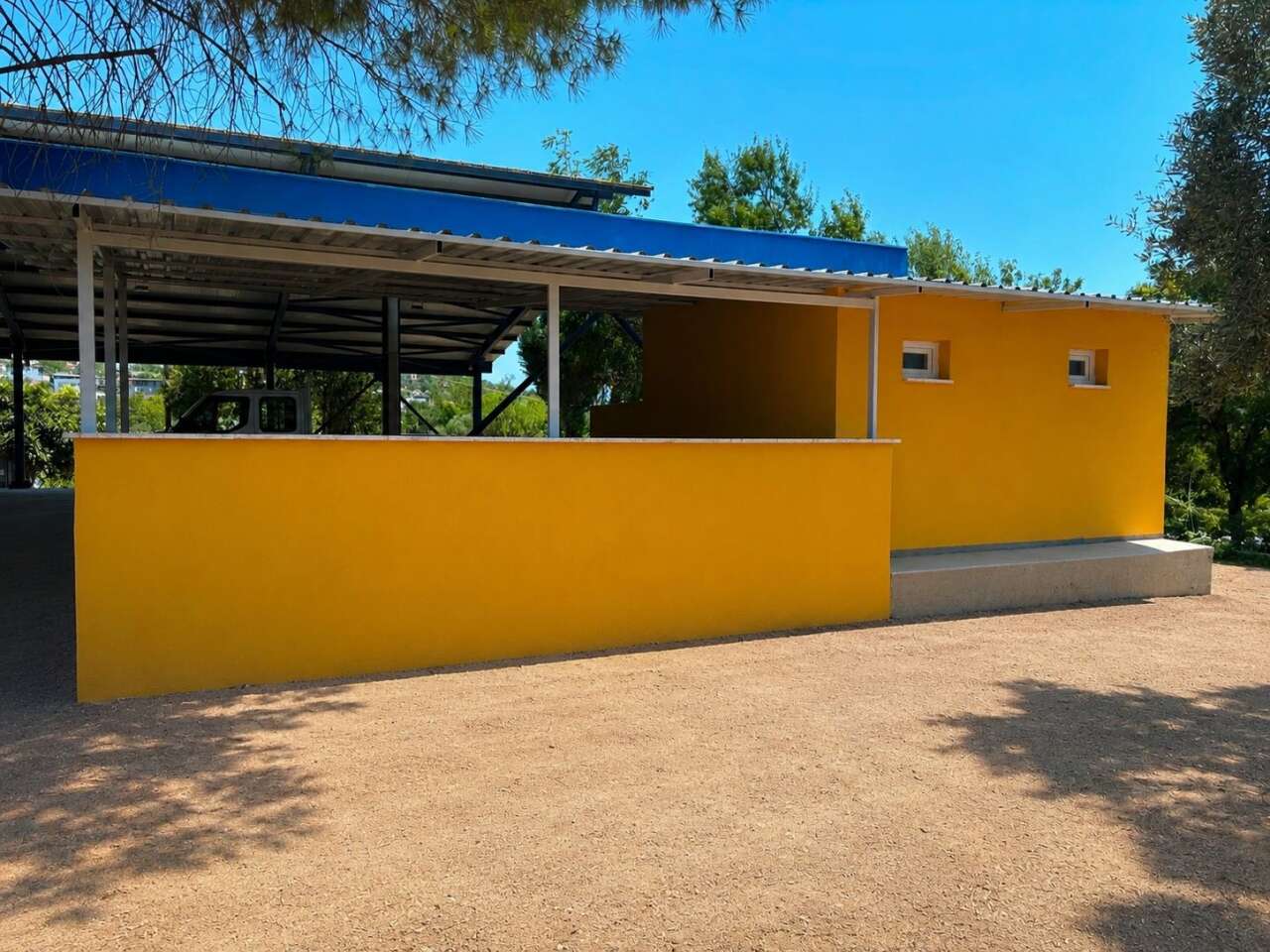 Çok Amaçlı Sosyal Alanlara Estetik Dokunuşlar Yapılıyor 2